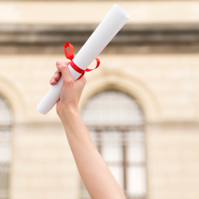 Les différences entre formation diplômante, qualifiante et certifiante !